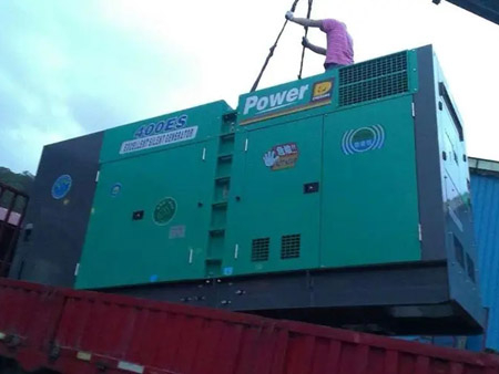 阆中柴油发电机组转速不稳定时，如何对发动机进行维护？