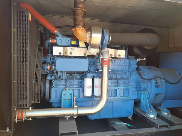 阆中柴油发电机组一般有几种电压输出？