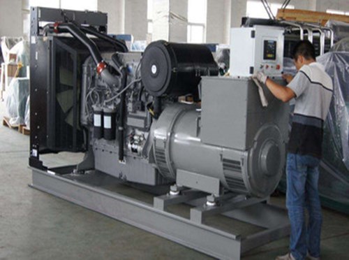 阆中柴油发电机组和储能设备配合使用的案例