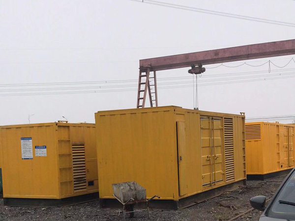 阆中100kw柴油发电机组每小时油耗？