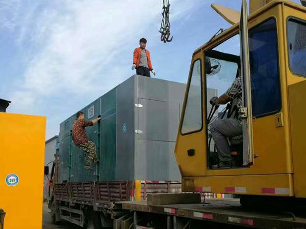 阆中更换水冷式机油散热器密封件的操作流程是怎样的？